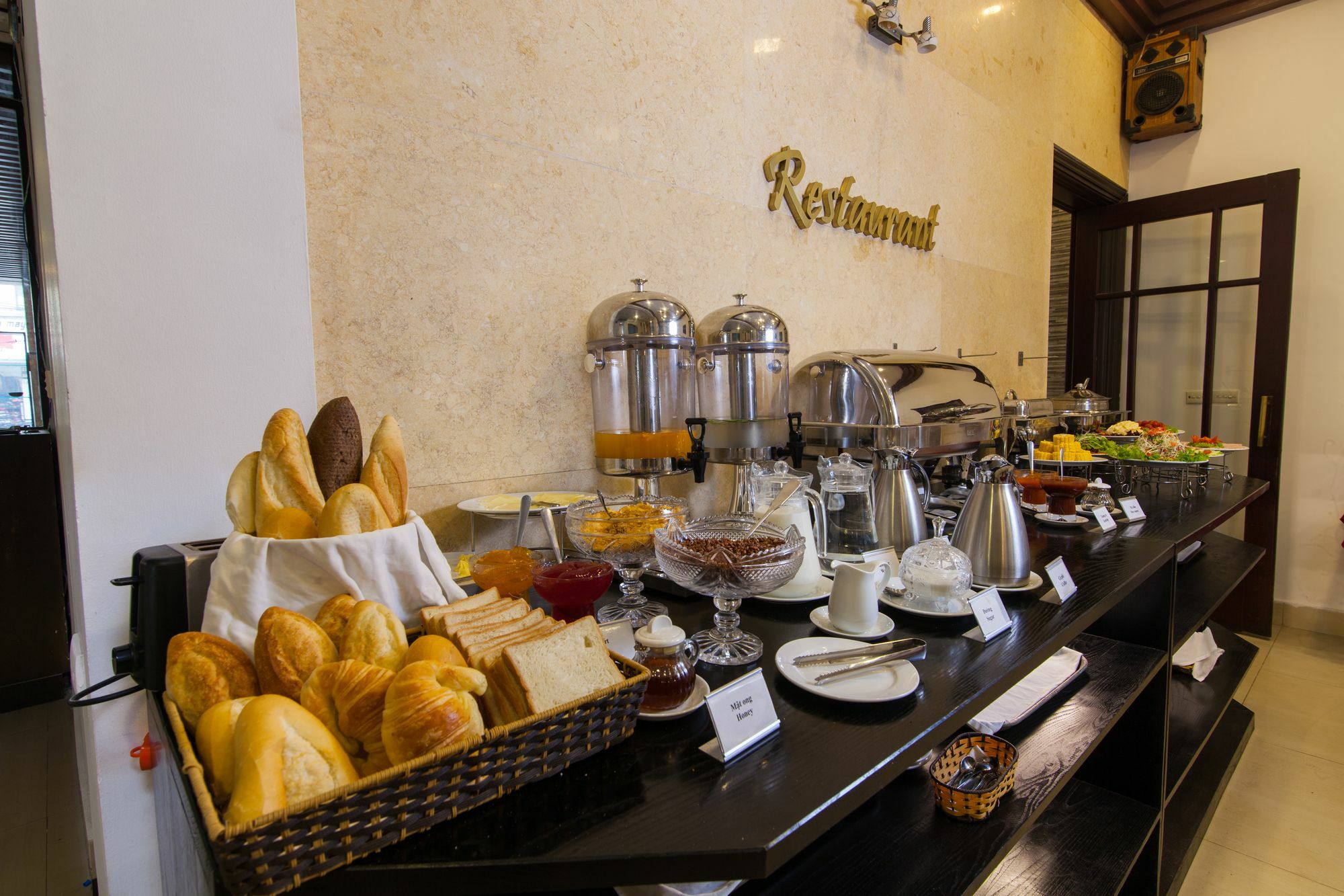 Hestia Legend Hotel Hanoi Luaran gambar